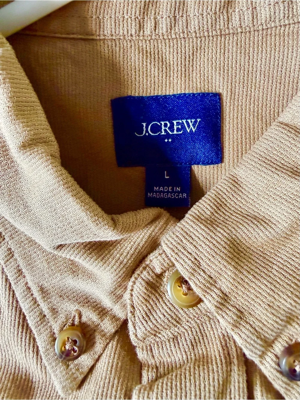 NEW LOT OF 2 J. Crew Men's Button-Down Shirts in Tan and Green Large